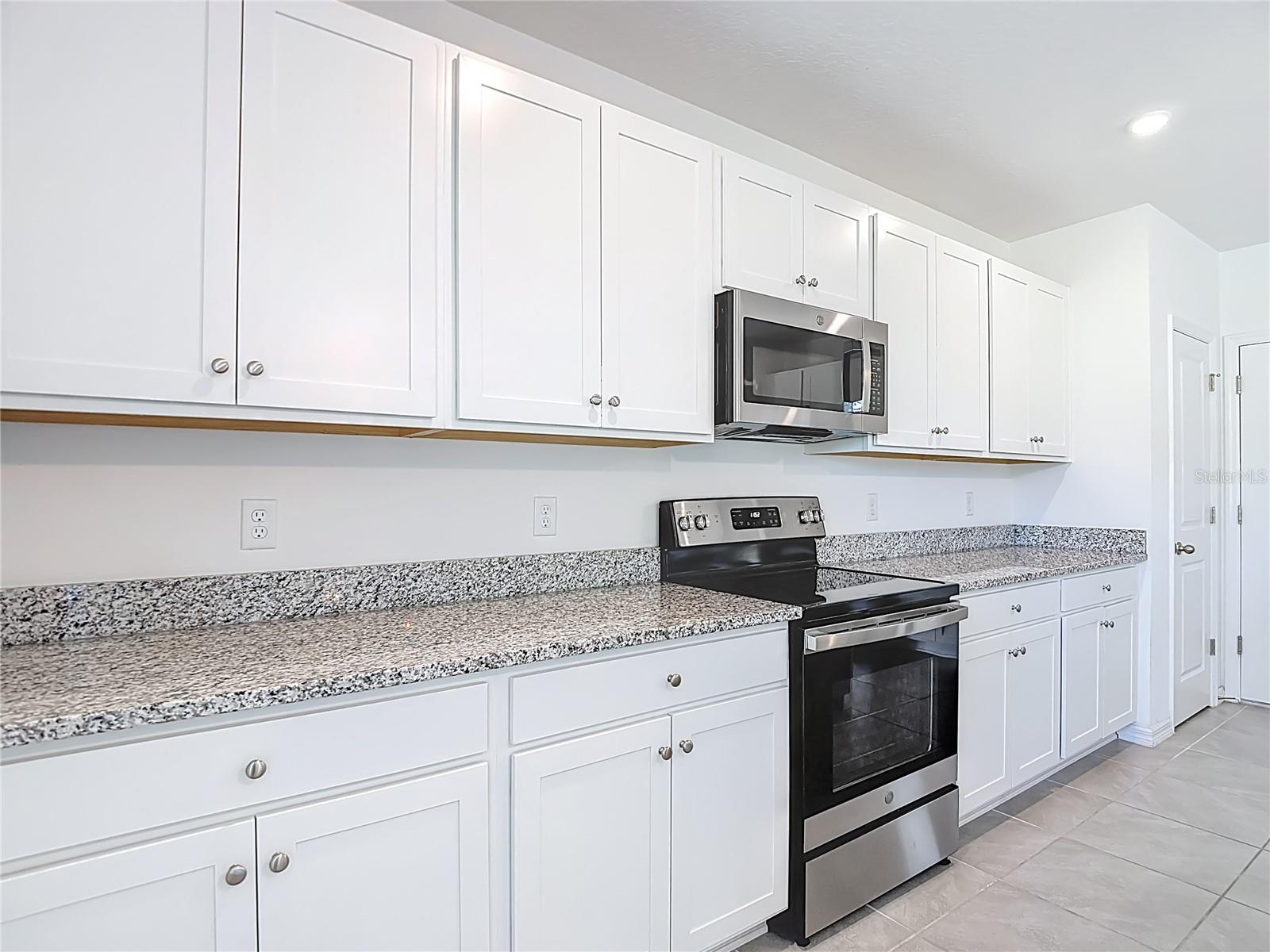 6969 FABEN LN, ZEPHYRHILLS, FL, 33542