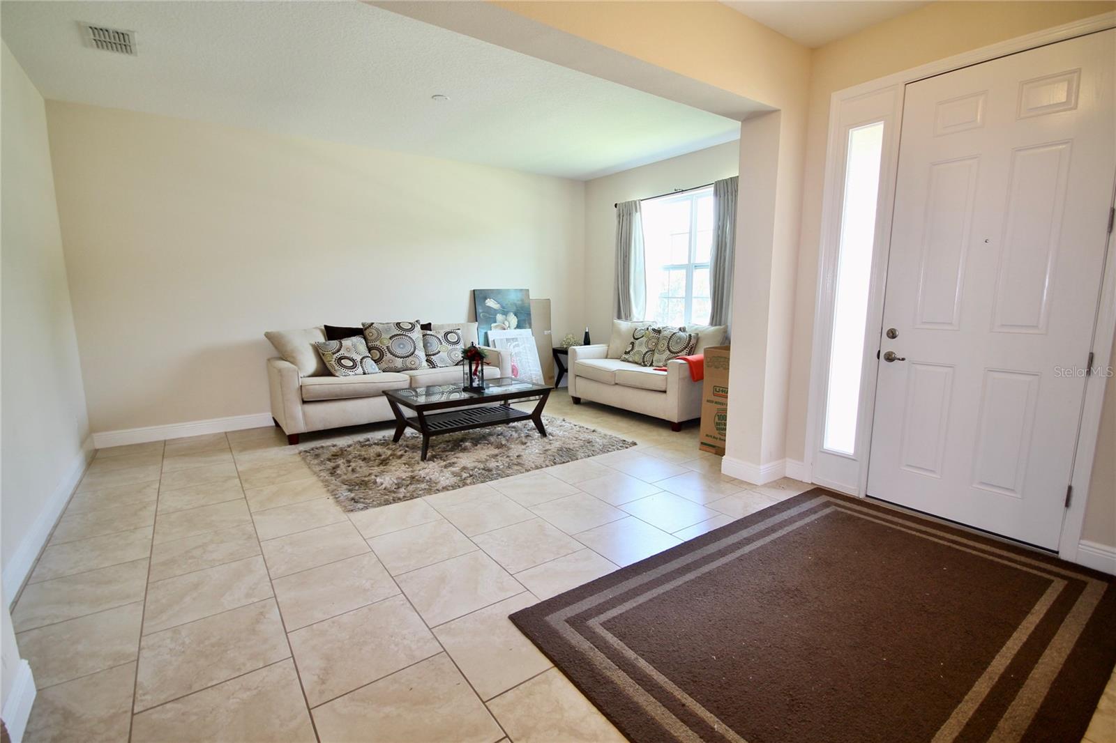 1073 CAVAN DR, APOPKA, FL, 32703