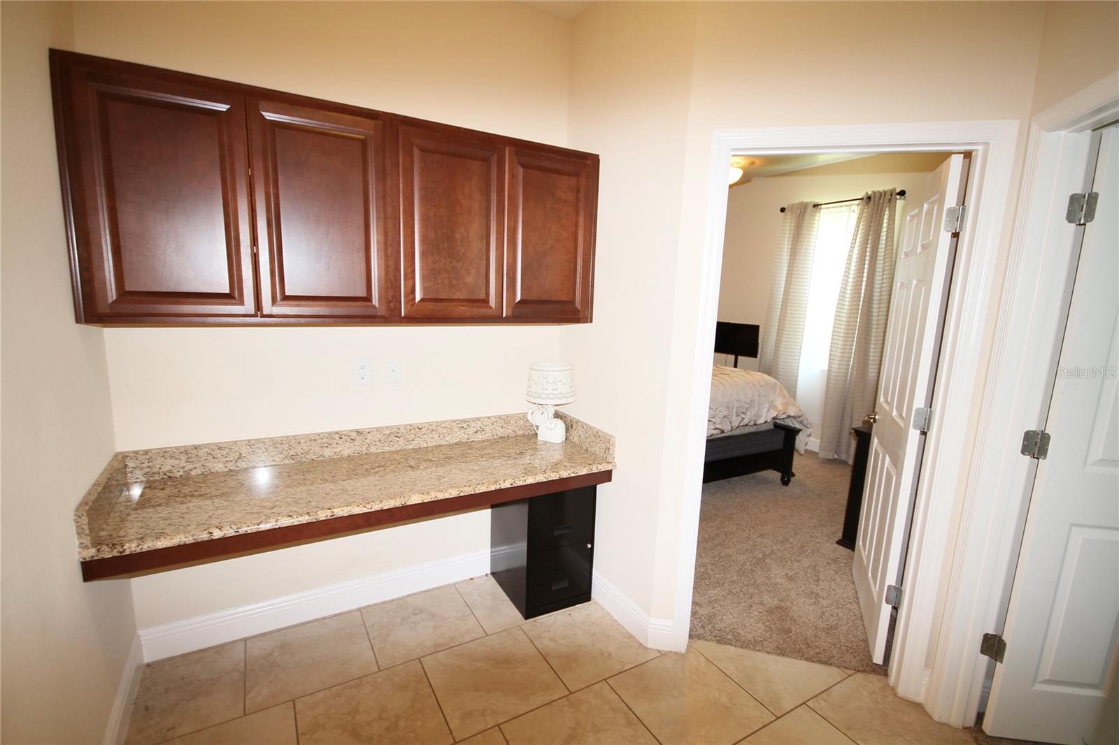 1073 CAVAN DR, APOPKA, FL, 32703