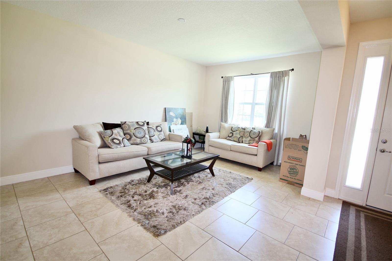 1073 CAVAN DR, APOPKA, FL, 32703