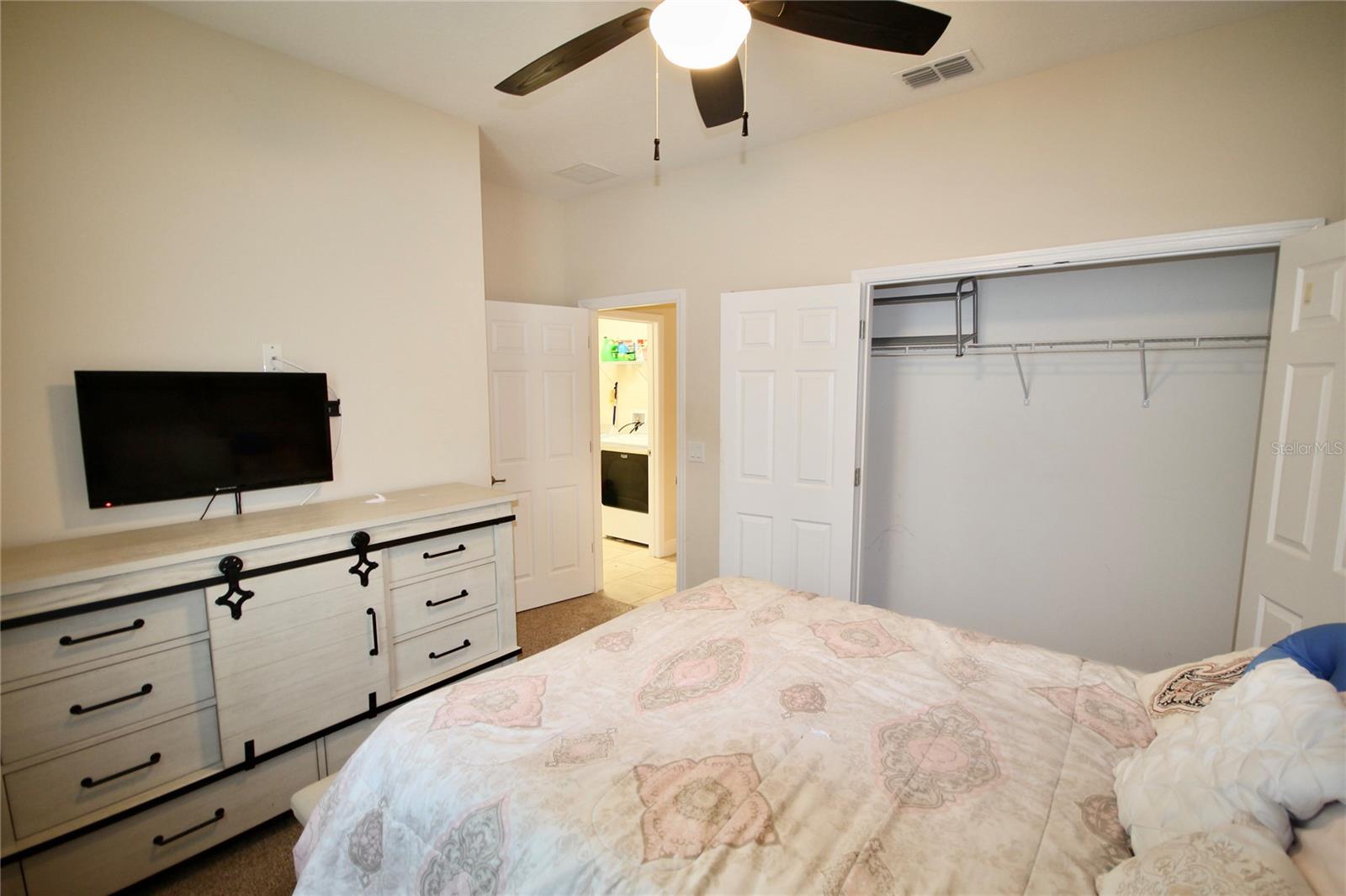 1073 CAVAN DR, APOPKA, FL, 32703