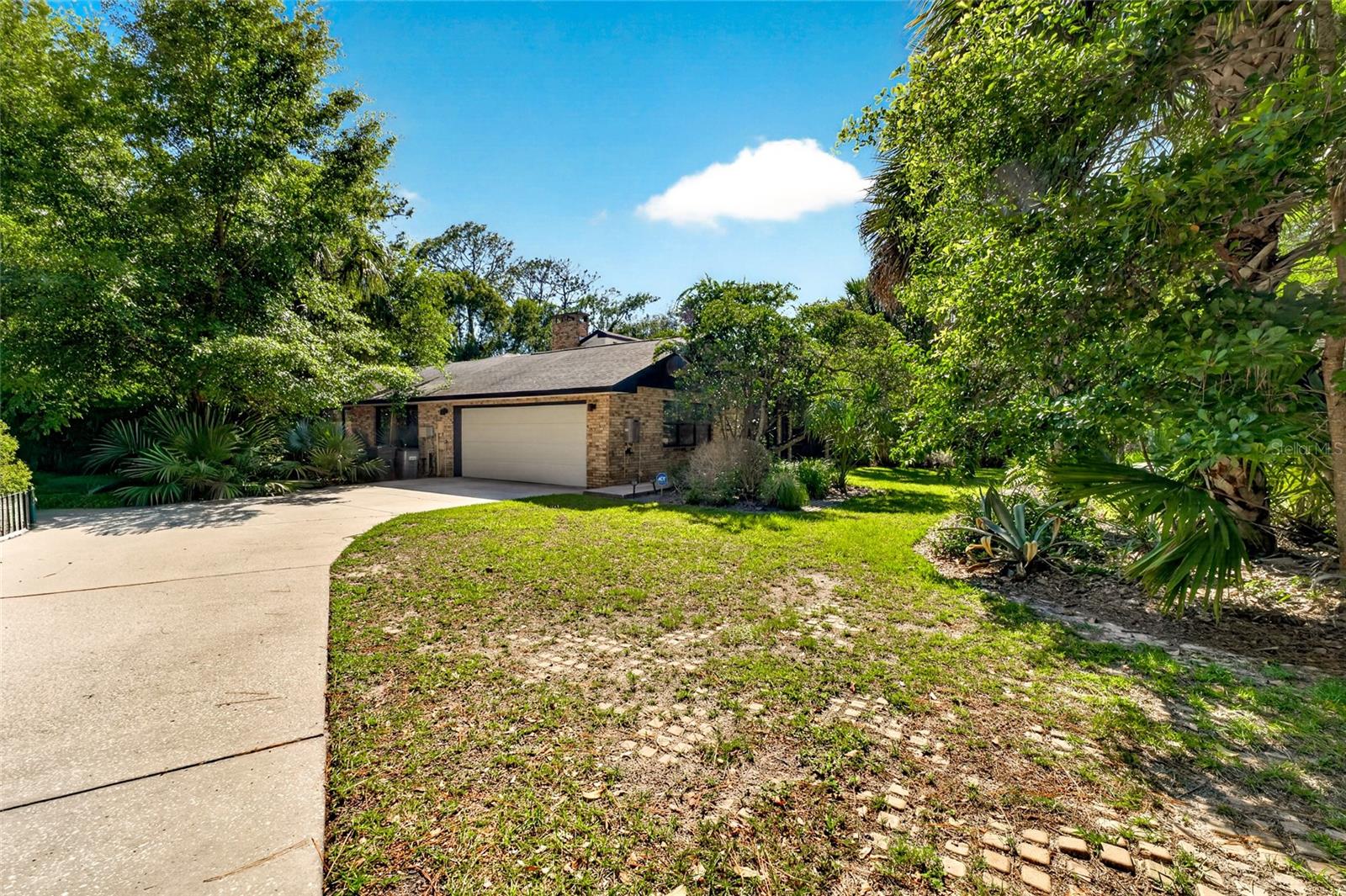 5425 SADDLEBROOK WAY, WESLEY CHAPEL, FL, 33543