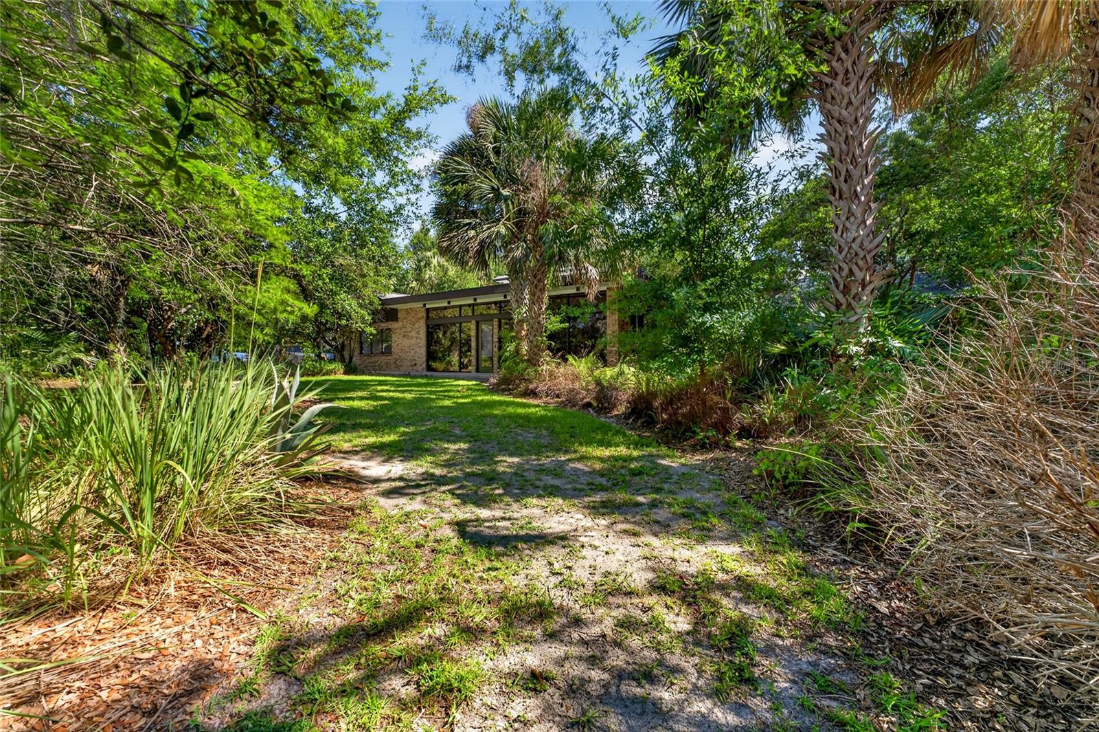 5425 SADDLEBROOK WAY, WESLEY CHAPEL, FL, 33543