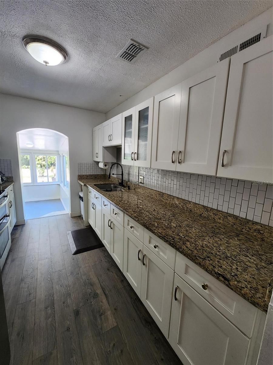 1608 EDNA AVE, LARGO, FL, 33770