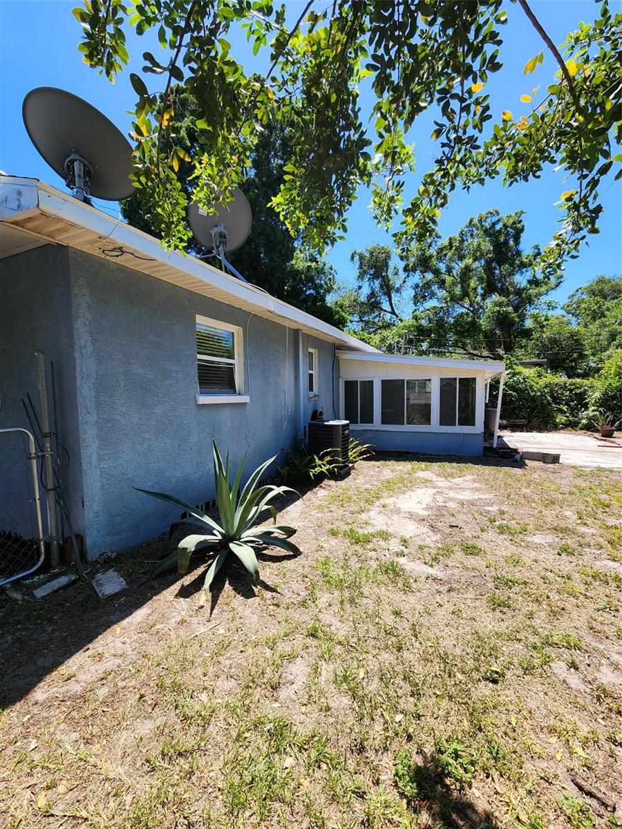 1608 EDNA AVE, LARGO, FL, 33770