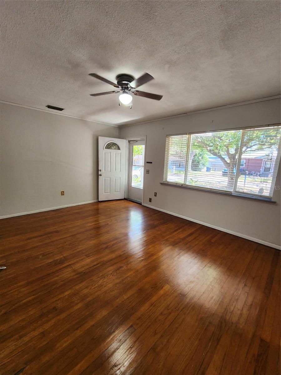 1608 EDNA AVE, LARGO, FL, 33770