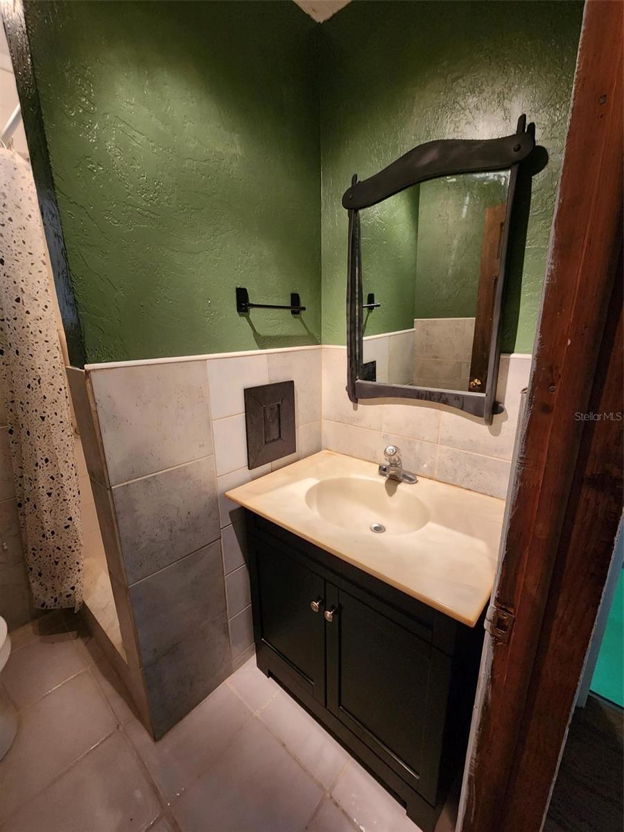 1608 EDNA AVE, LARGO, FL, 33770