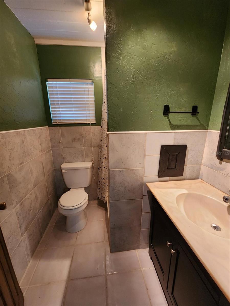 1608 EDNA AVE, LARGO, FL, 33770