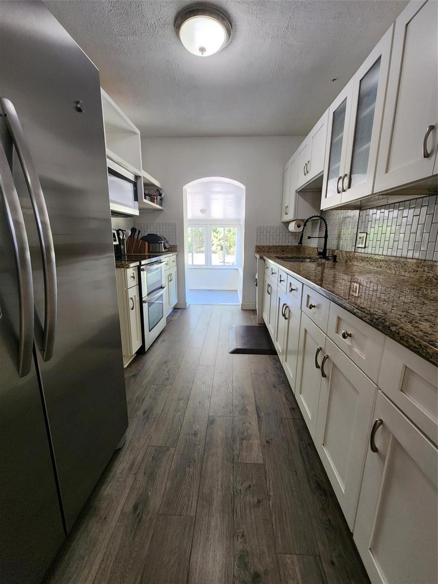 1608 EDNA AVE, LARGO, FL, 33770