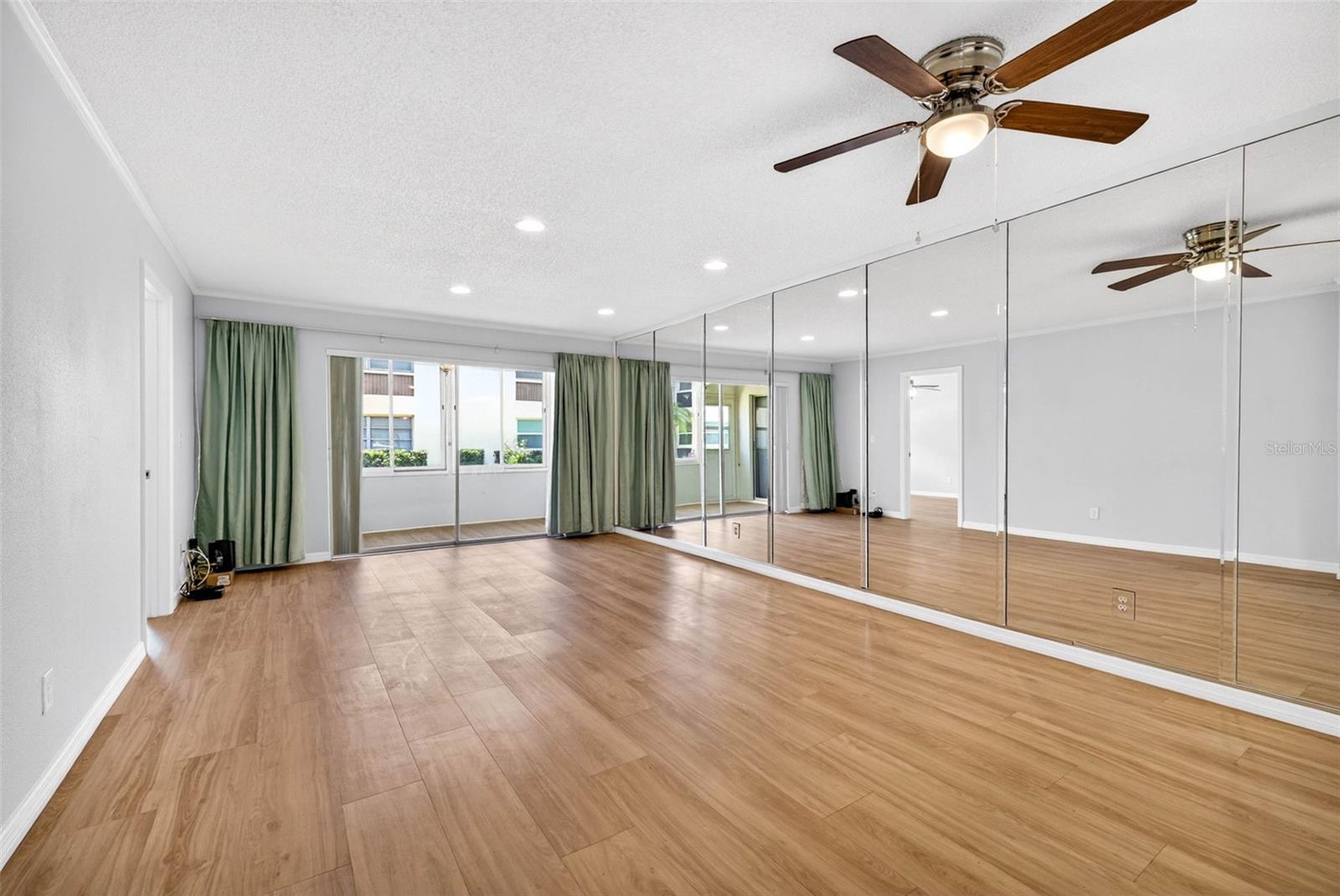 5197 SILENT LOOP #124, NEW PORT RICHEY, FL, 34652