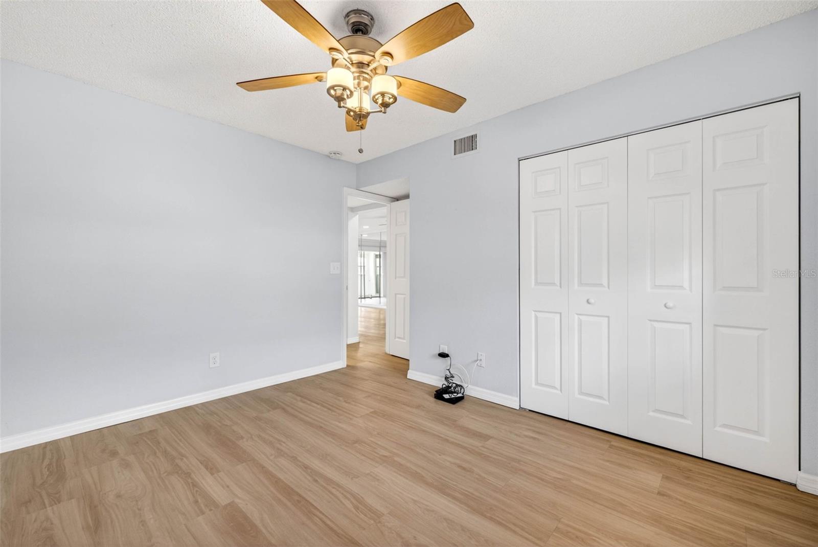 5197 SILENT LOOP #124, NEW PORT RICHEY, FL, 34652