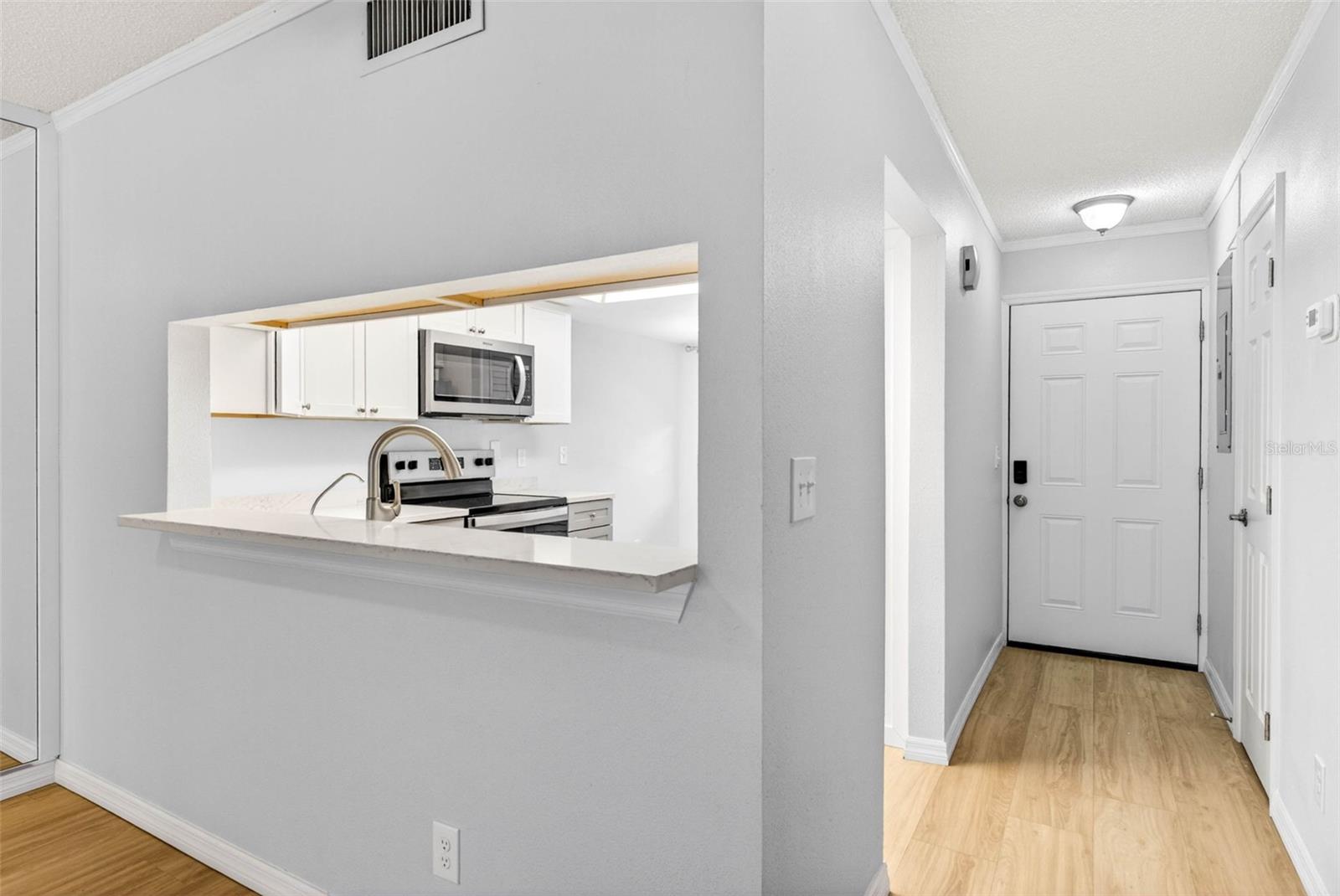 5197 SILENT LOOP #124, NEW PORT RICHEY, FL, 34652