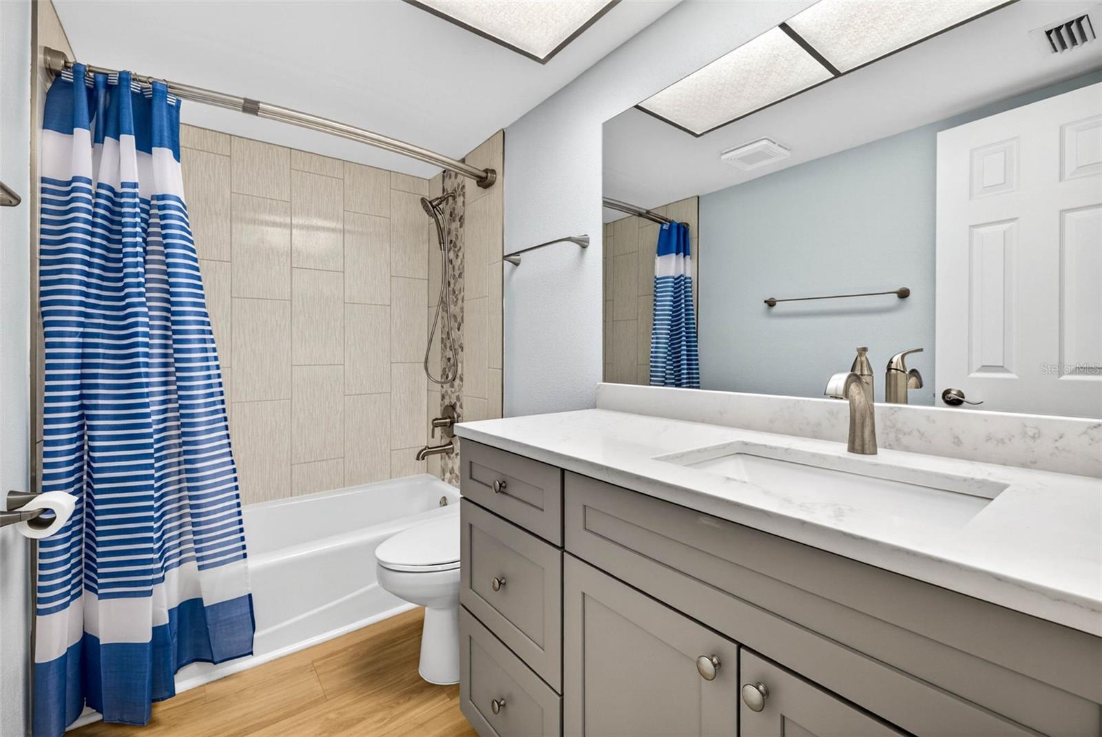 5197 SILENT LOOP #124, NEW PORT RICHEY, FL, 34652