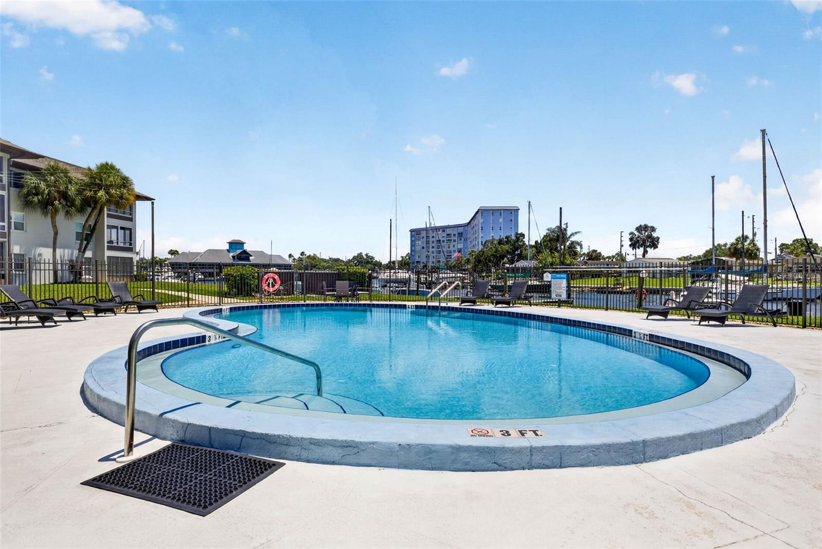 5197 SILENT LOOP #124, NEW PORT RICHEY, FL, 34652