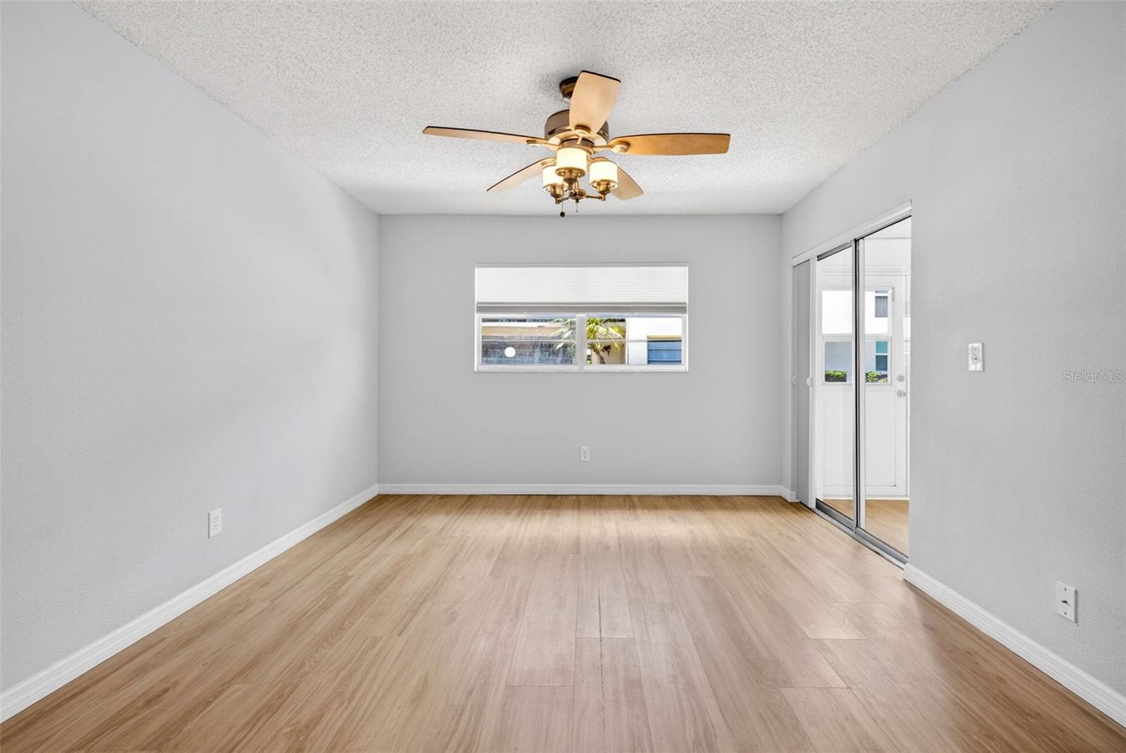 5197 SILENT LOOP #124, NEW PORT RICHEY, FL, 34652