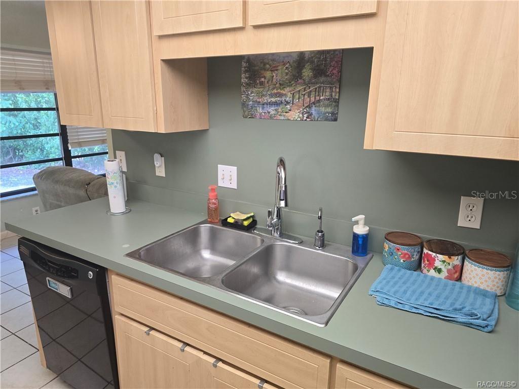 1 HOLLY CT, HOMOSASSA, FL, 34446
