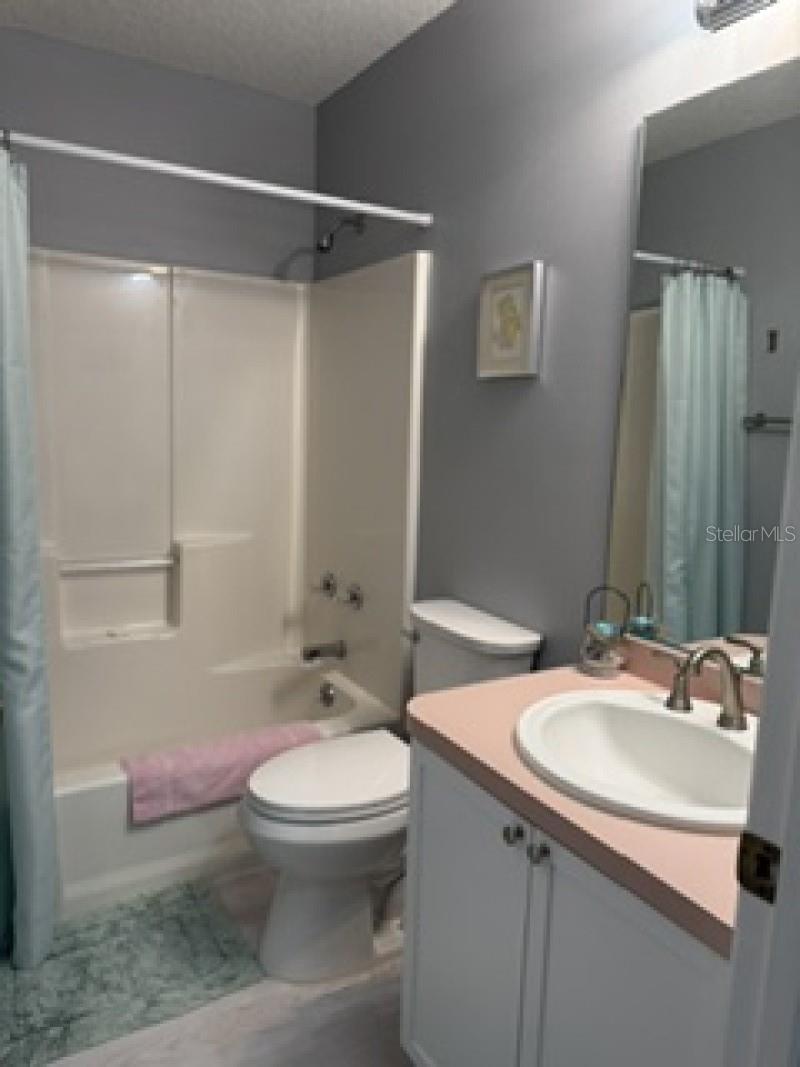 1304 GUADALUPE CT, LADY LAKE, FL, 32159