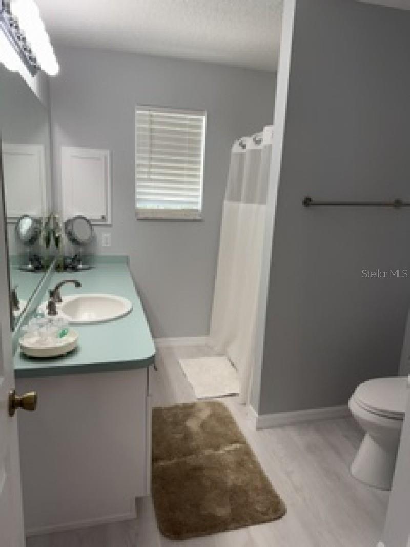 1304 GUADALUPE CT, LADY LAKE, FL, 32159