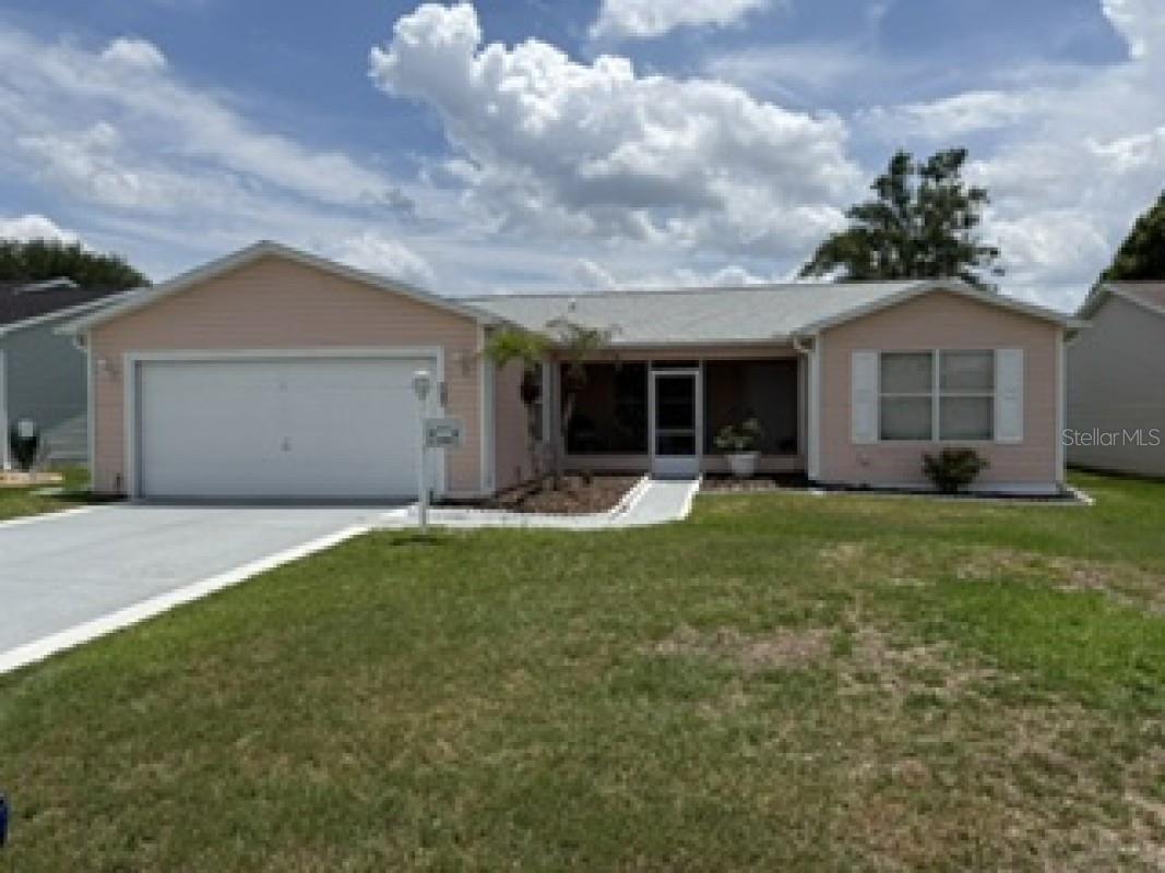1304 GUADALUPE CT, LADY LAKE, FL, 32159