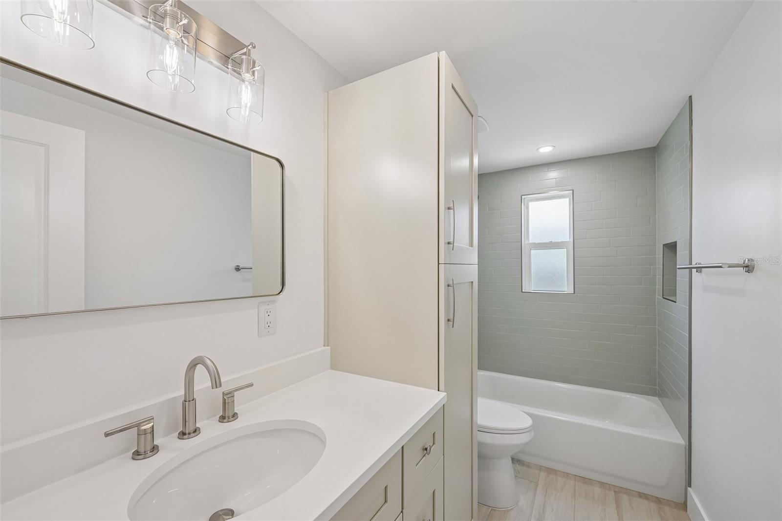 802 WHITE HERON BLVD, RUSKIN, FL, 33570