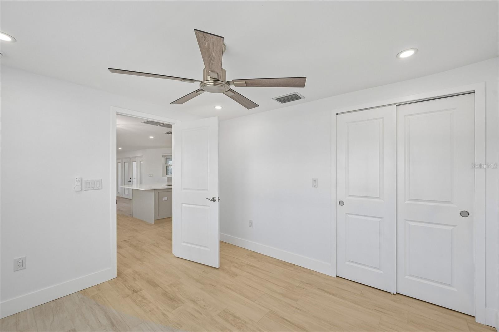 802 WHITE HERON BLVD, RUSKIN, FL, 33570