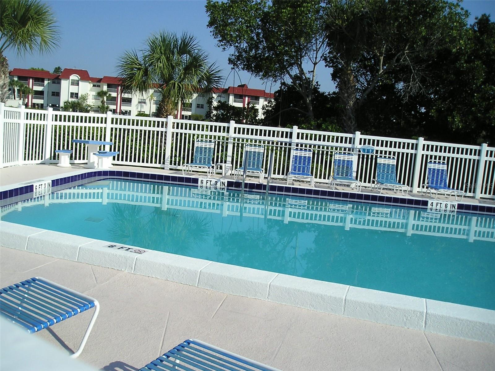 4570 OVERLOOK DR NE #283, ST PETERSBURG, FL, 33703