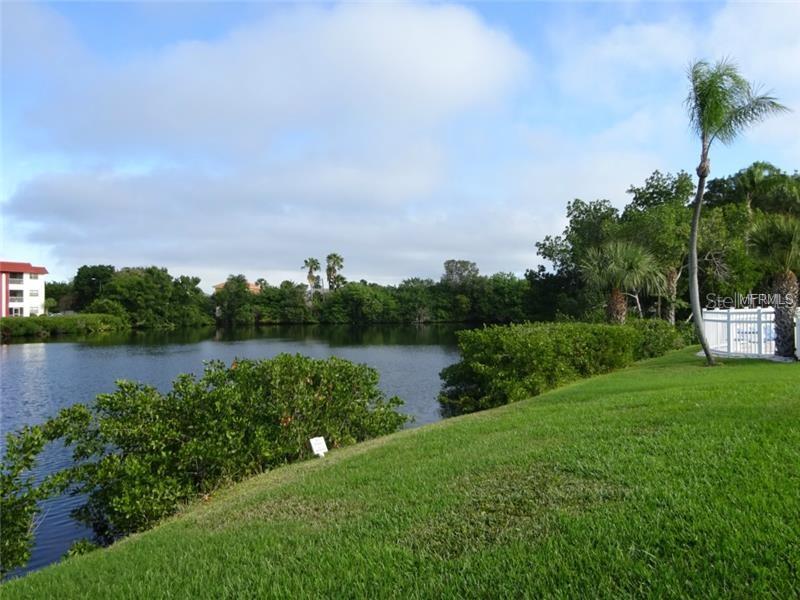4570 OVERLOOK DR NE #283, ST PETERSBURG, FL, 33703