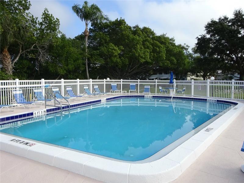 4570 OVERLOOK DR NE #283, ST PETERSBURG, FL, 33703