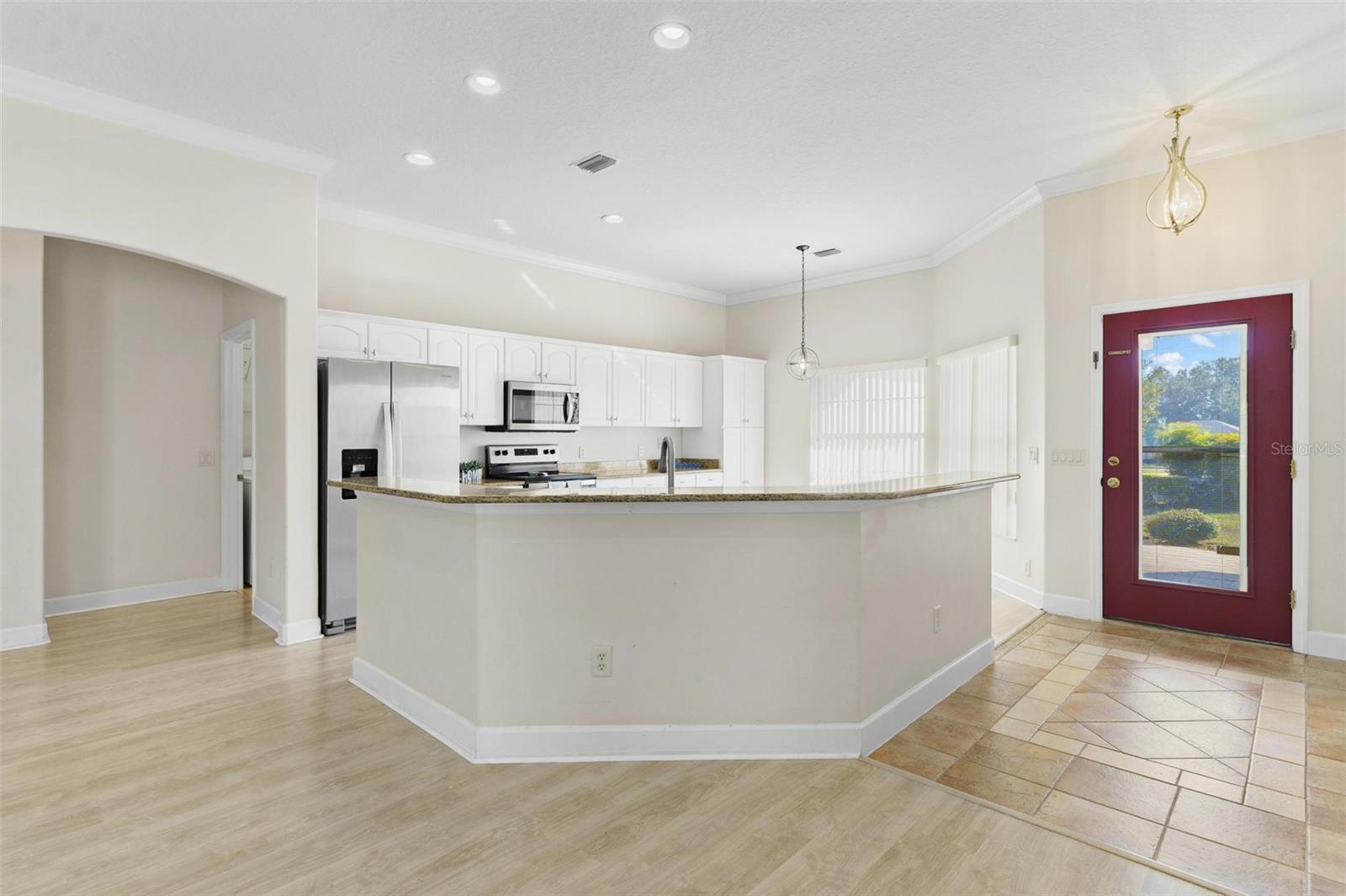 5009 HARBOR HTS, LADY LAKE, FL, 32159