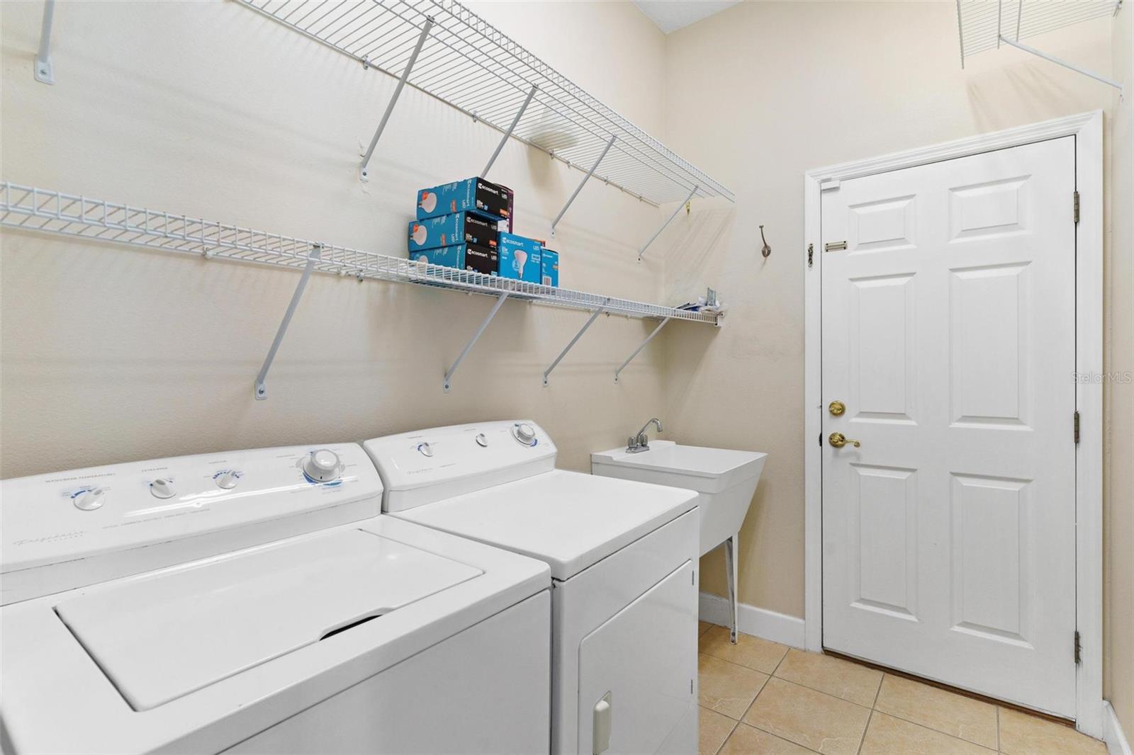 5009 HARBOR HTS, LADY LAKE, FL, 32159