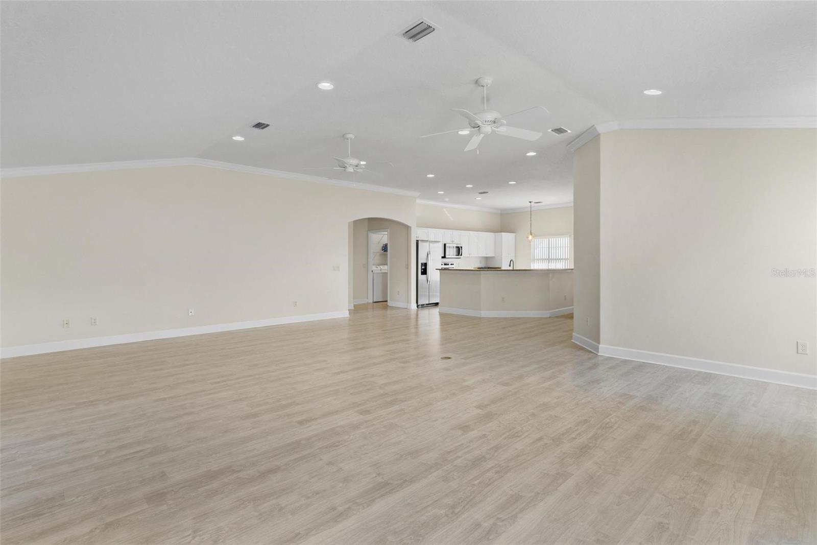 5009 HARBOR HTS, LADY LAKE, FL, 32159