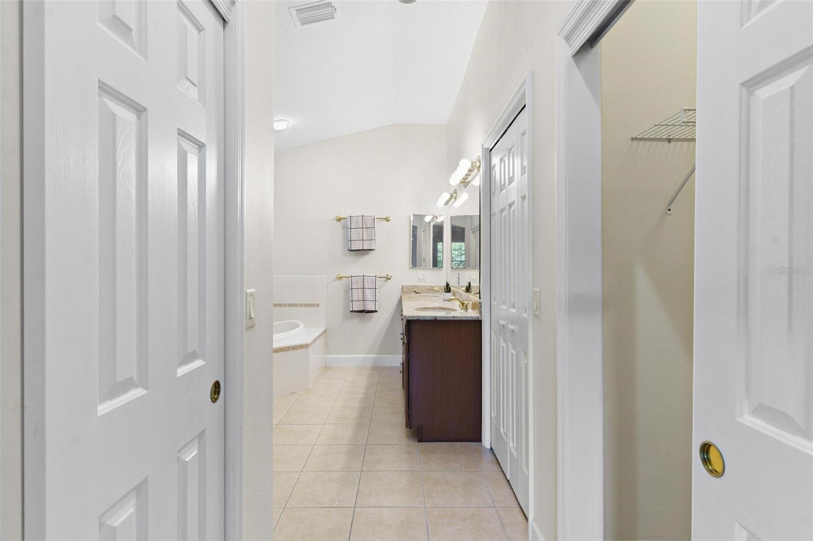 5009 HARBOR HTS, LADY LAKE, FL, 32159