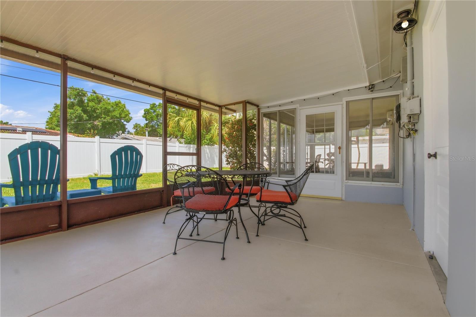 2337 BLACK OAK LN, CLEARWATER, FL, 33763