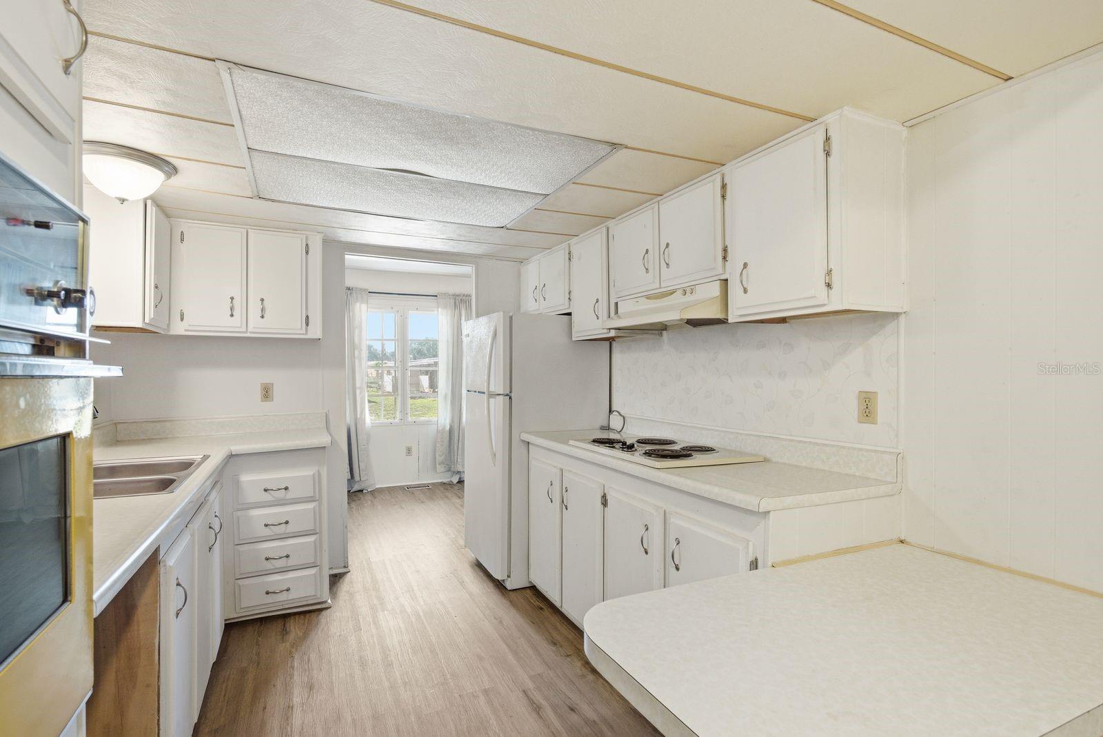 7557 FAIRLANE AVE, BROOKSVILLE, FL, 34613