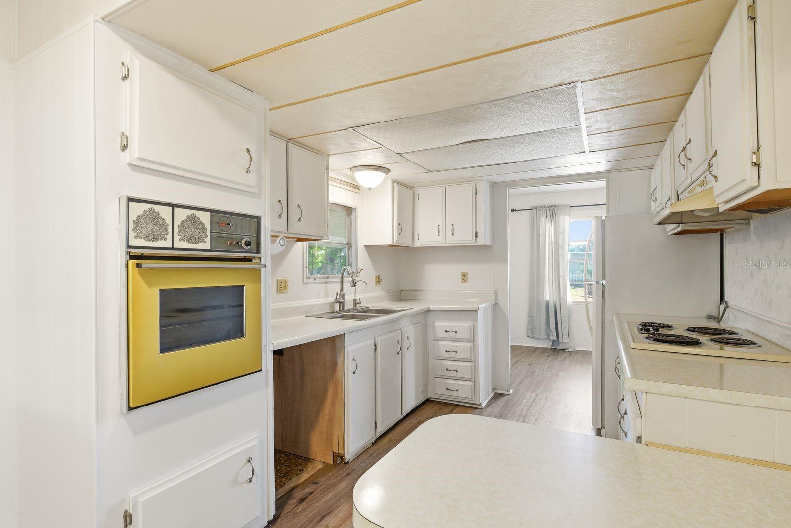 7557 FAIRLANE AVE, BROOKSVILLE, FL, 34613