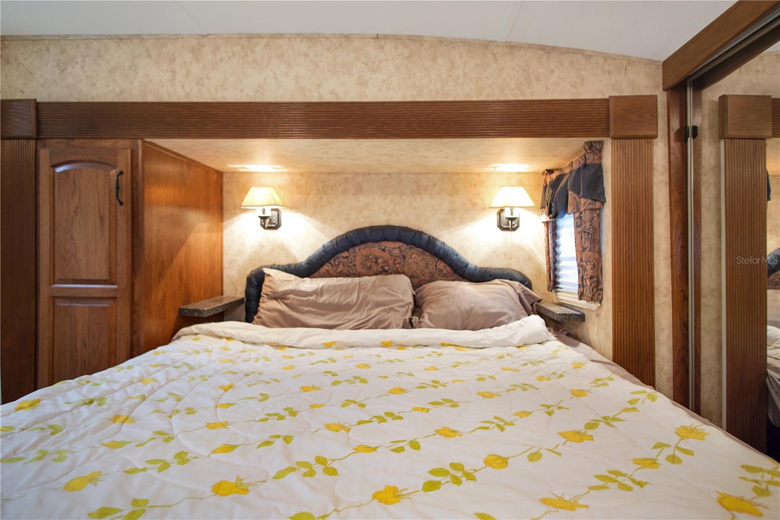 1030 W LAKE MARION RD #4, HAINES CITY, FL, 33844