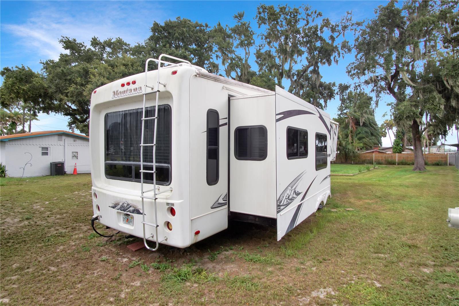1030 W LAKE MARION RD #4, HAINES CITY, FL, 33844