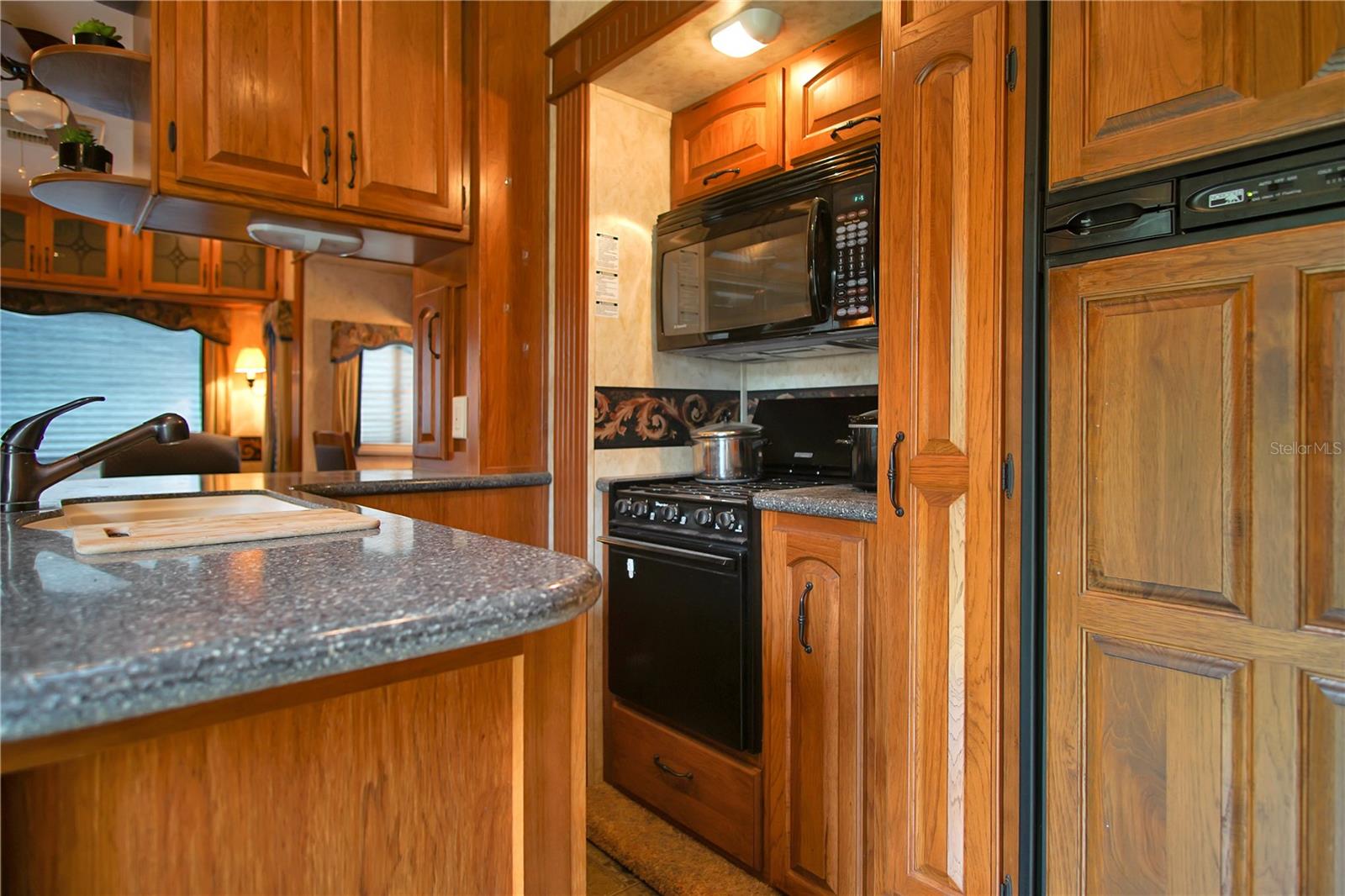 1030 W LAKE MARION RD #4, HAINES CITY, FL, 33844