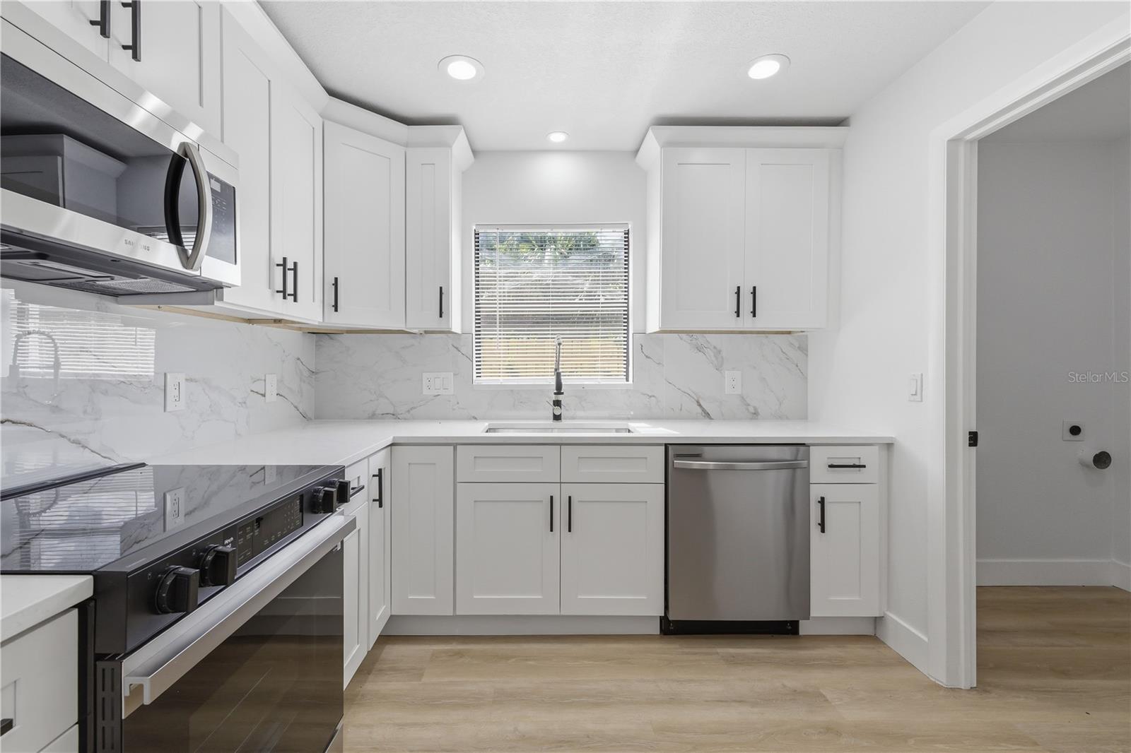 108 INWOOD CIR, BRANDON, FL, 33510
