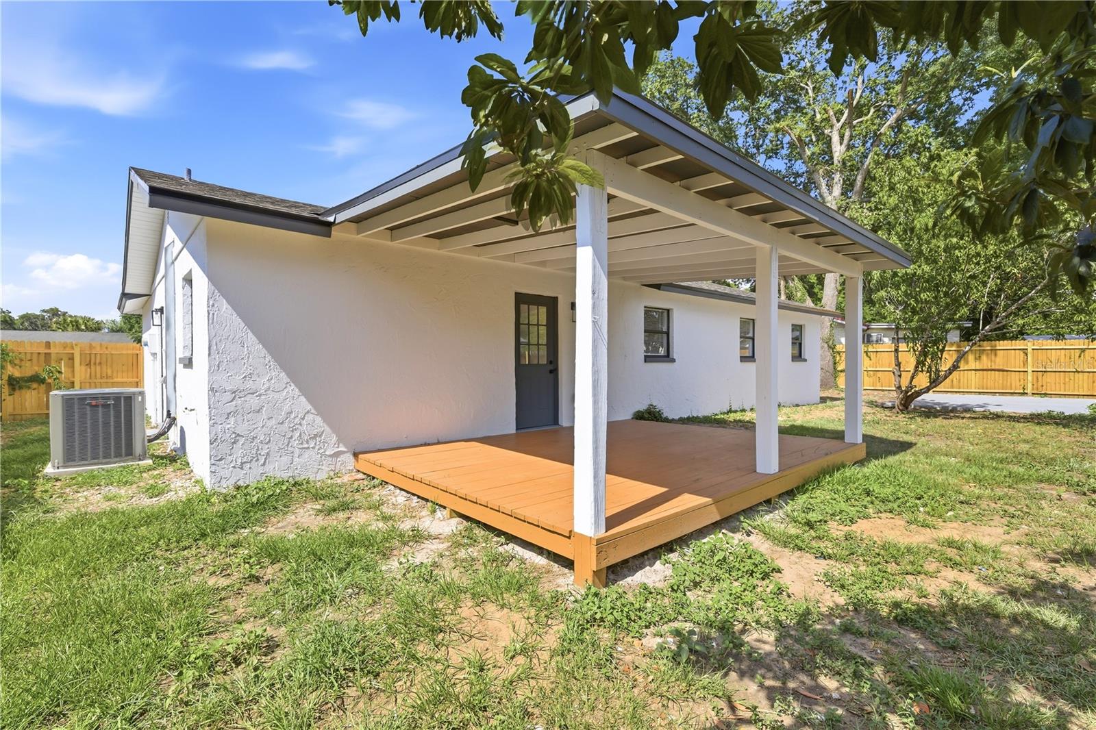 108 INWOOD CIR, BRANDON, FL, 33510