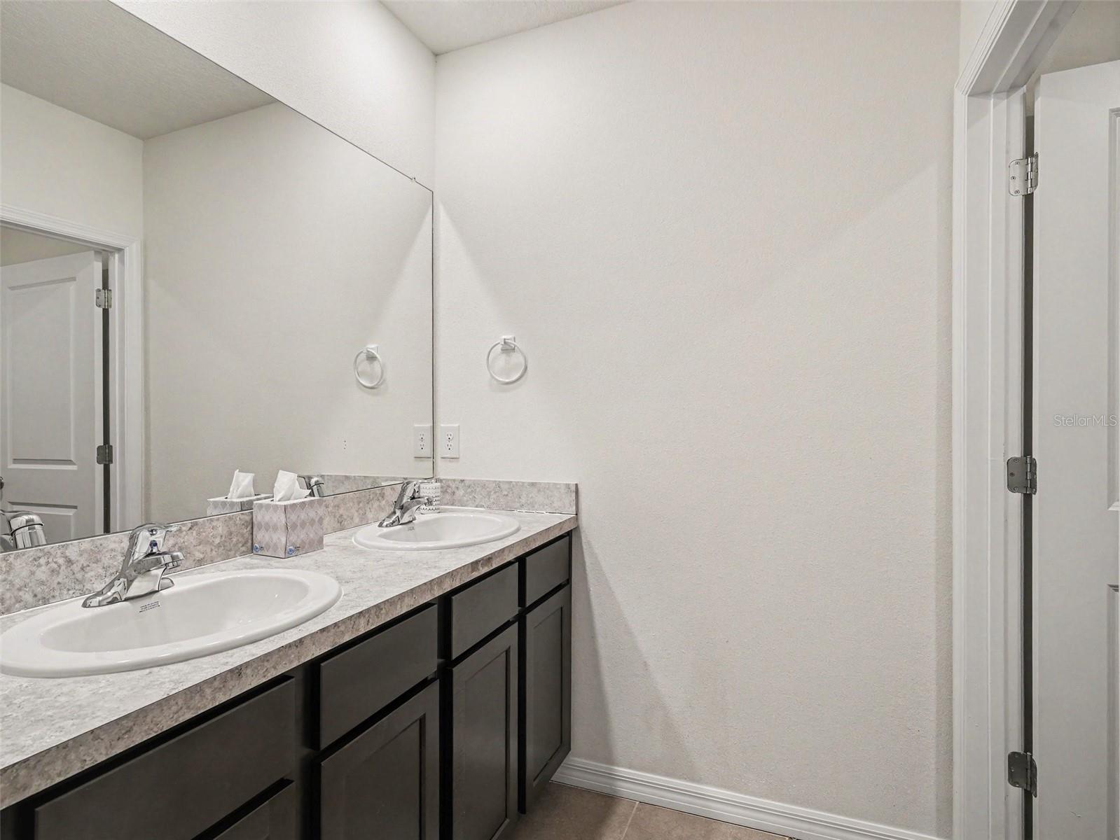 5655 WOODLAND SAGE DR, SARASOTA, FL, 34238