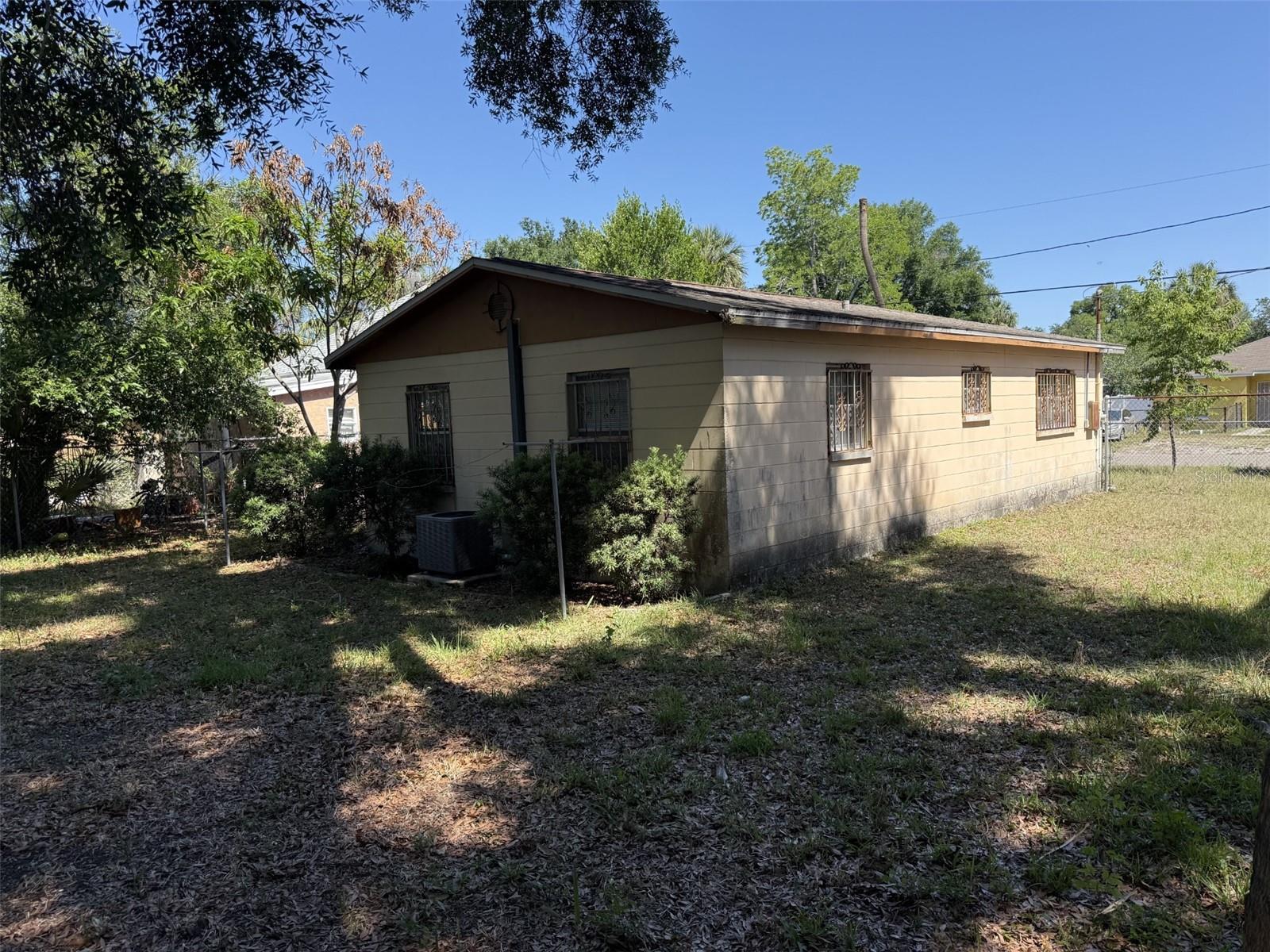 2209 E 18TH AVE, TAMPA, FL, 33605