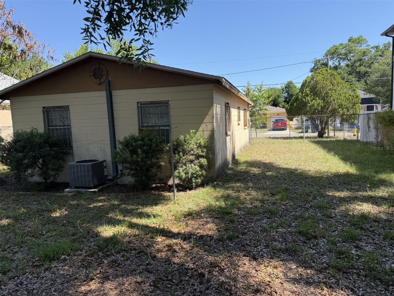 2209 E 18TH AVE, TAMPA, FL, 33605