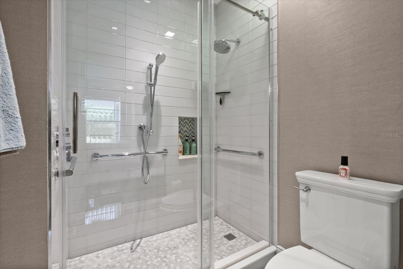888 S ORANGE AVE #2C, SARASOTA, FL, 34236