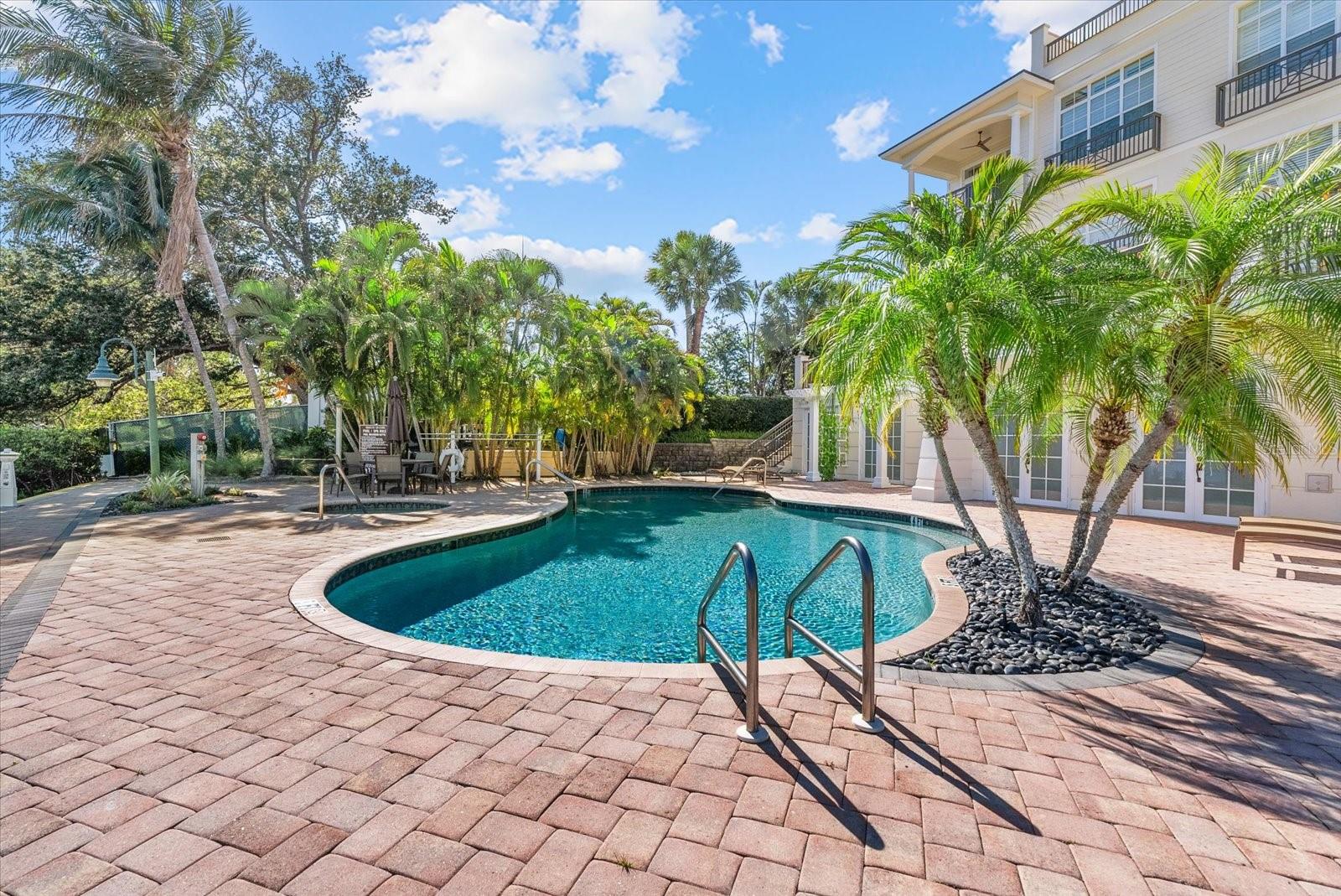 888 S ORANGE AVE #2C, SARASOTA, FL, 34236