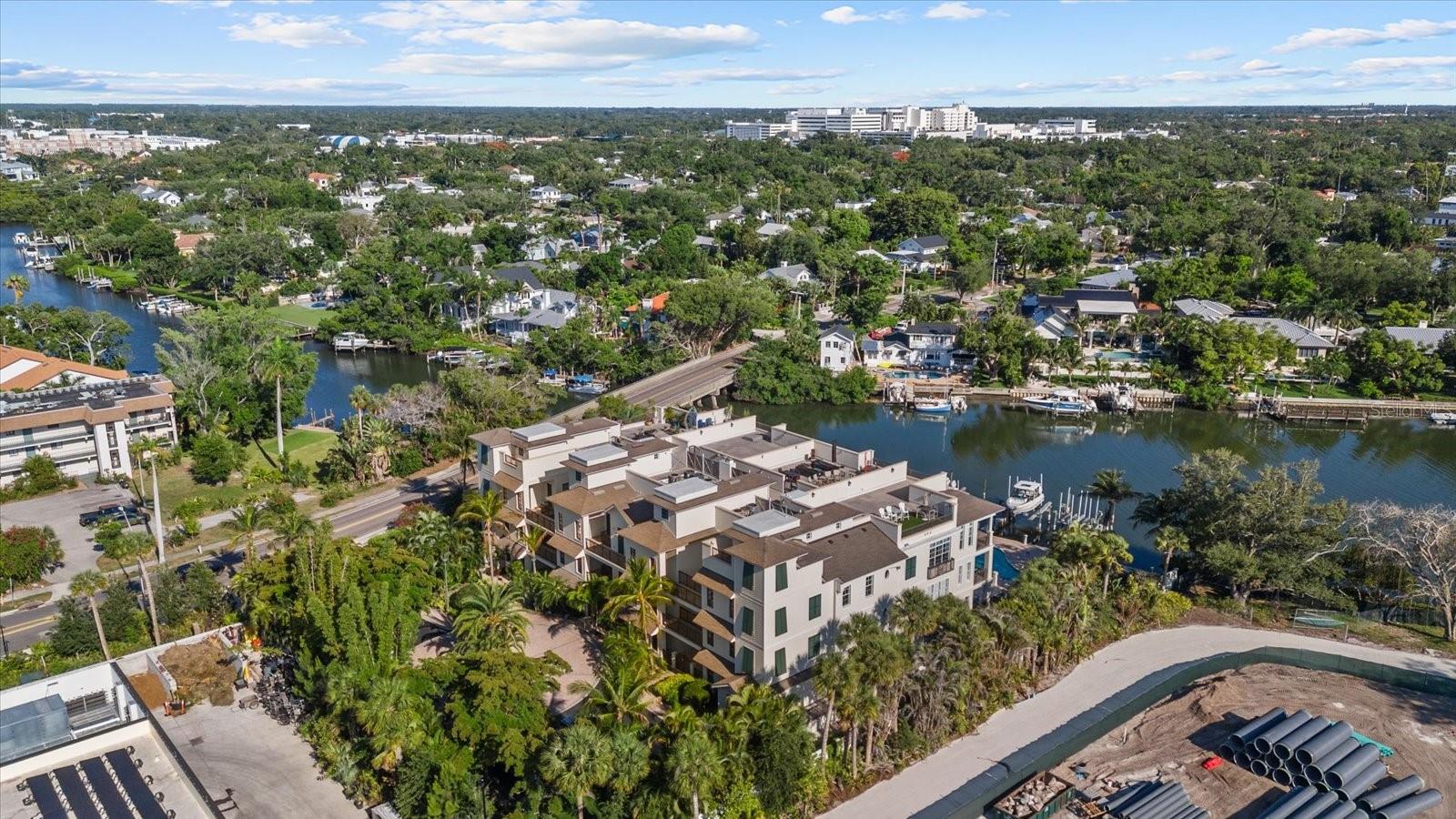 888 S ORANGE AVE #2C, SARASOTA, FL, 34236