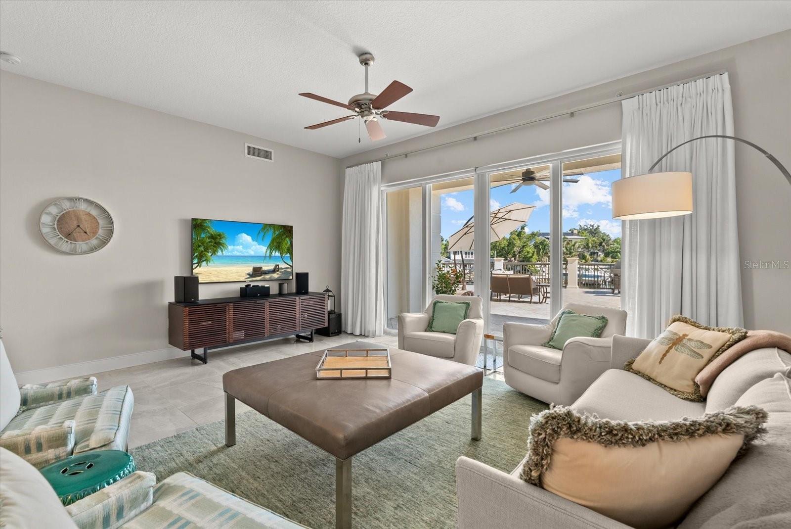888 S ORANGE AVE #2C, SARASOTA, FL, 34236