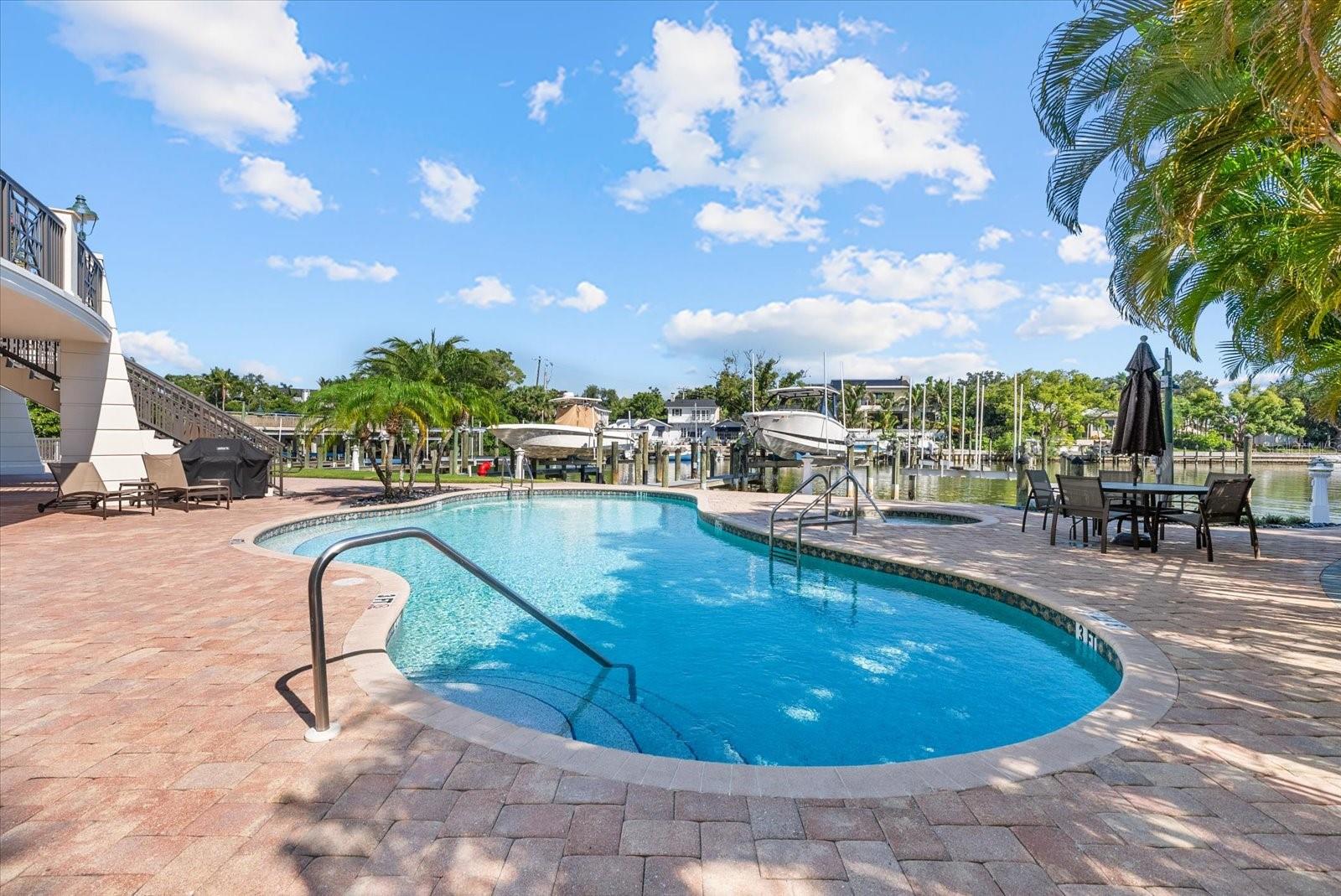 888 S ORANGE AVE #2C, SARASOTA, FL, 34236