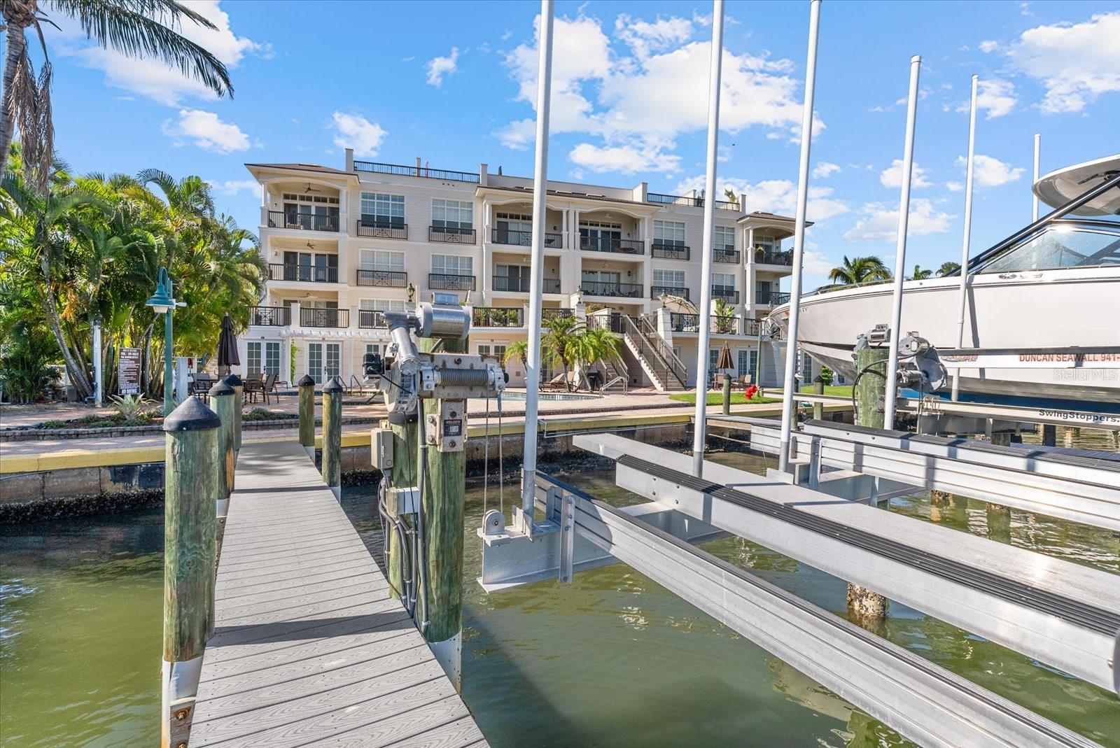 888 S ORANGE AVE #2C, SARASOTA, FL, 34236
