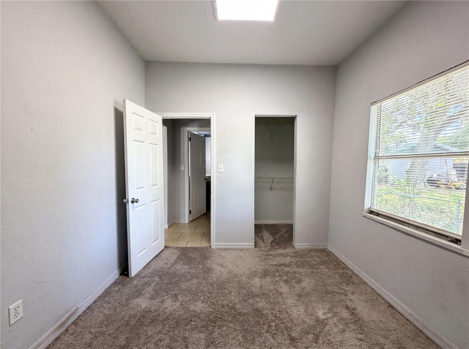 2228 N ORANGE AVE, SARASOTA, FL, 34234
